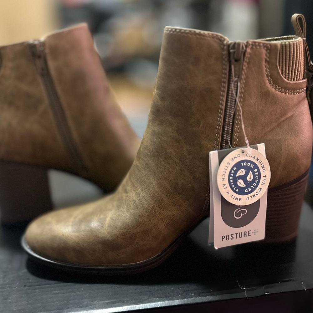 Boots Baretraps posture + size 81/2